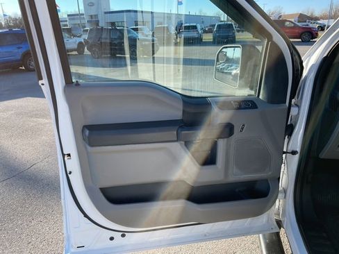 Used 2017 Ford F150 XL w/ Equipment Group 101A Mid image 18