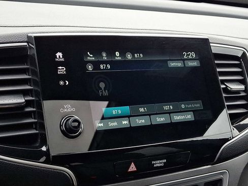 Used 2023 Honda Passport EX-L image 17