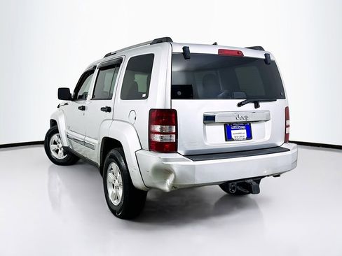 Used 2011 Jeep Liberty 70th Anniversary image 6