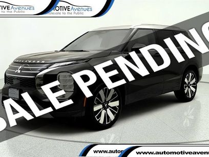 Used 2025 Mitsubishi Outlander GT