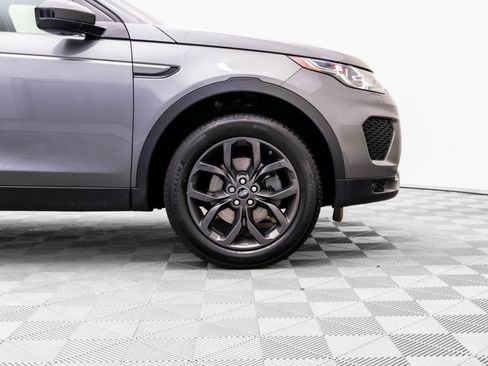 Used 2019 Land Rover Discovery Sport image 30