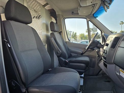 Used 2012 Mercedes-Benz Sprinter 2500 w/ Additional Battery Pkg image 18
