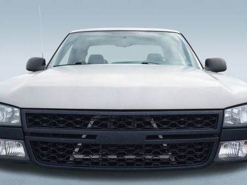 Used 2007 Chevrolet Silverado 1500 W/T image 33