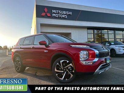 New 2025 Mitsubishi Outlander SE