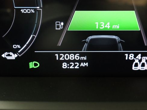 Used 2023 Audi e-tron GT Premium Plus image 38