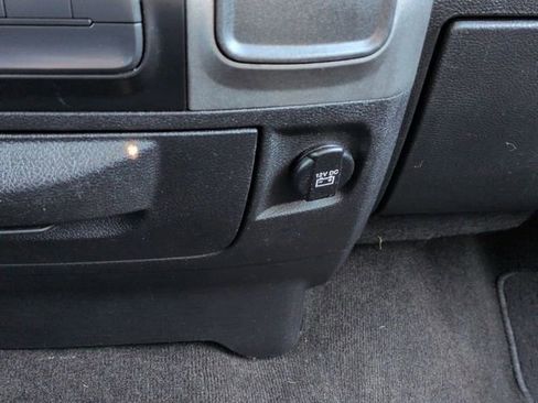 Used 2014 RAM 1500 Express image 27