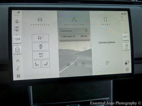 Used 2025 Land Rover Range Rover SV image 31