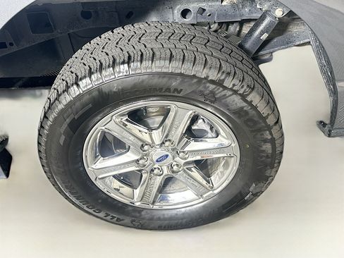 Used 2025 Ford F150 XLT w/ Equipment Group 301A Standard RWD image 11