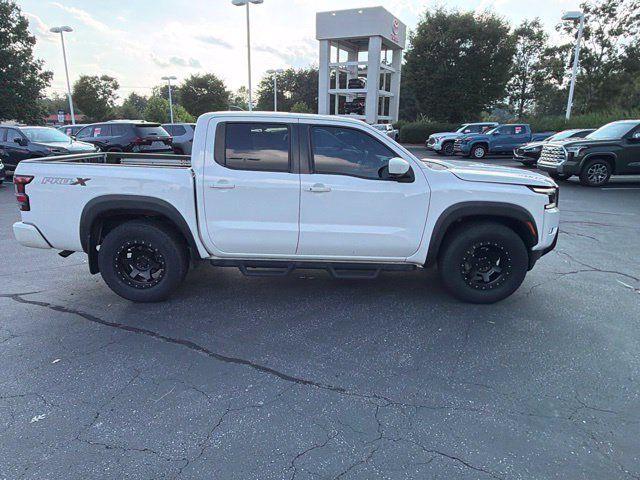 Used 2022 Nissan Frontier Pro-X RWD image 5