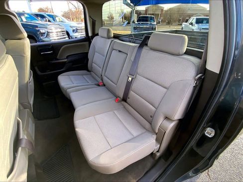 Used 2018 Chevrolet Silverado 1500 LT w/ LT Eassist Package image 20