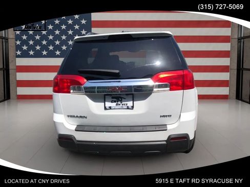 Used 2015 GMC Terrain SLE AWD/4WD image 6