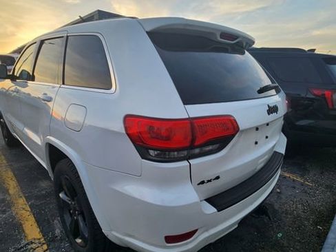 Used 2015 Jeep Grand Cherokee Altitude image 10