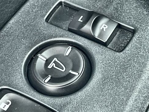 New 2025 Honda Pilot EX-L image 15