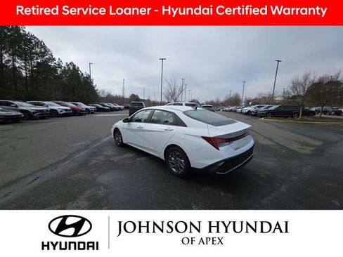 Certified 2025 Hyundai Elantra Blue image 16
