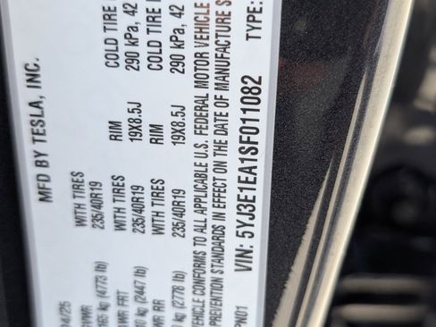 Used 2025 Tesla Model 3 Long Range RWD image 22