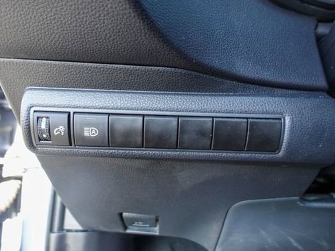 Certified 2023 Toyota Corolla LE image 18