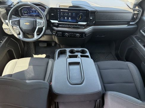 Used 2025 Chevrolet Silverado 2500 LT w/ Texas Edition AWD/4WD image 23