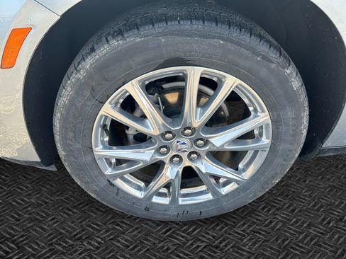 Used 2024 Buick Enclave Premium w/ Experience Buick Package image 11