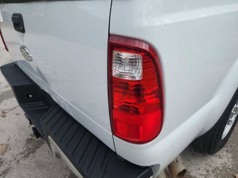 Used 2012 Ford F250 XL w/ XL Value Pkg image 12