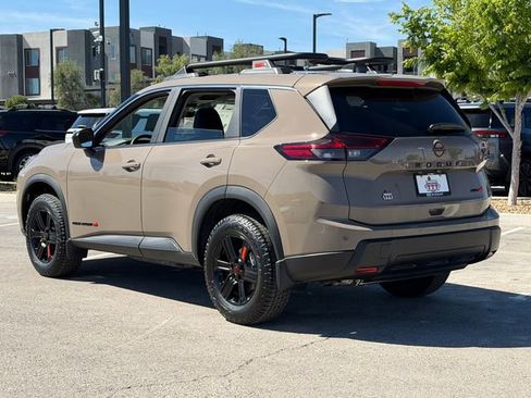 New 2026 Nissan Rogue SV AWD/4WD image 3