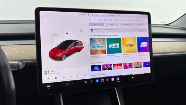 Used 2018 Tesla Model 3 Long Range AWD/4WD image 29