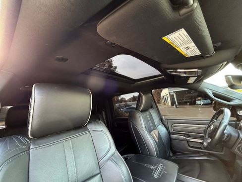 Used 2020 RAM 2500 Limited image 27