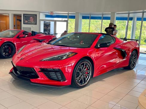 New 2026 Chevrolet Corvette Stingray Preferred Cpe w/ Z51 Performance Package RWD image 3