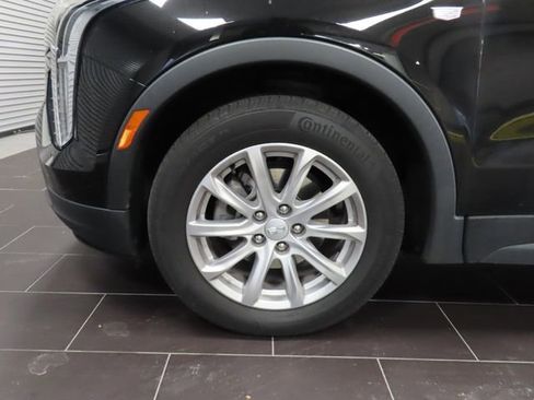 Certified 2023 Cadillac XT4 Luxury w/ Driver Awareness Package FWD image 15