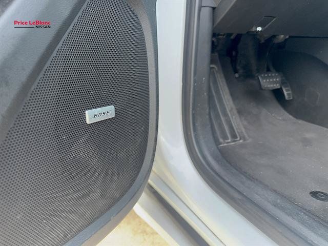 Used 2020 Chevrolet Traverse Premier FWD image 12