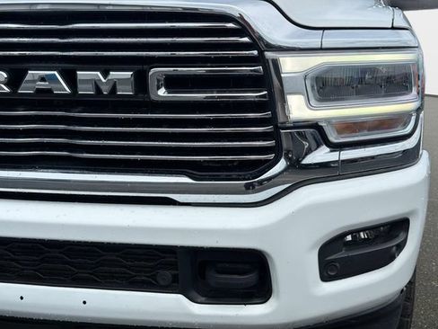 Used 2024 RAM 2500 Laramie w/ Safety Group AWD/4WD image 9