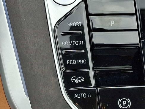 Certified 2024 BMW X5 xDrive40i w/ M Sport Package AWD/4WD image 25