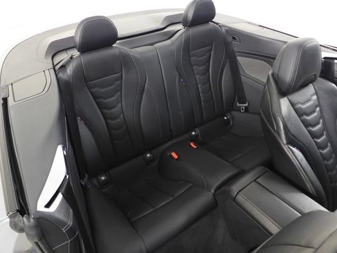Used 2024 BMW 840i Convertible w/ Comfort Seating Package RWD image 23