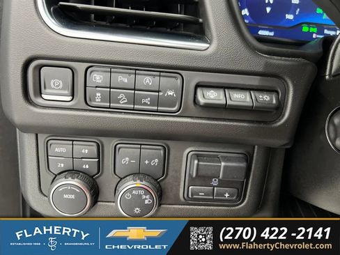 Used 2024 Chevrolet Tahoe Premier w/ Advanced Technology Package AWD/4WD image 25