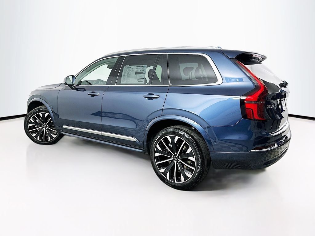 Used 2026 Volvo XC90 B5 Plus w/ Protection Package Premier AWD/4WD image 6