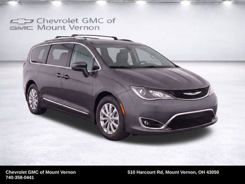 Used 2018 Chrysler Pacifica Touring-L Plus FWD image 22