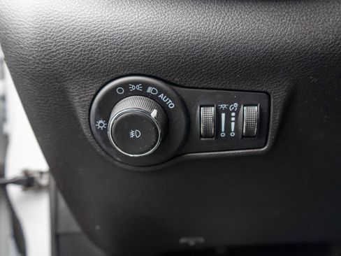 Used 2023 Jeep Compass Limited AWD/4WD image 15