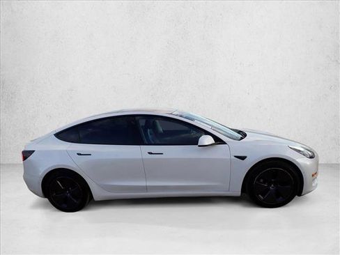 Used 2018 Tesla Model 3 Long Range image 3