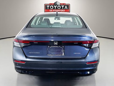 Used 2023 Honda Accord EX-L image 6