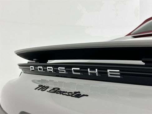 Certified 2024 Porsche 718 Boxster image 17