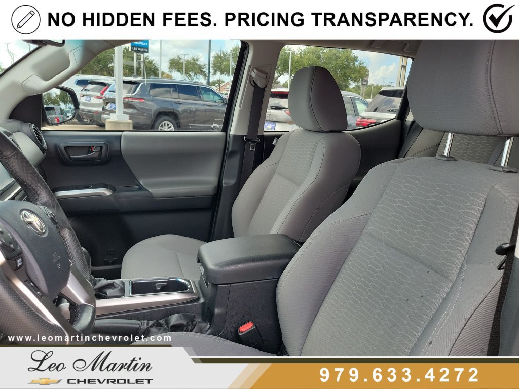 Used 2019 Toyota Tacoma SR5 RWD image 13
