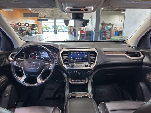 Used 2020 GMC Acadia Denali w/ Trailering Package AWD/4WD image 15