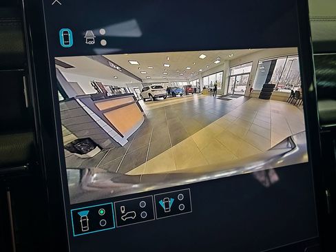 Certified 2026 GMC Yukon AT4 w/ AT4 Premium Package image 21