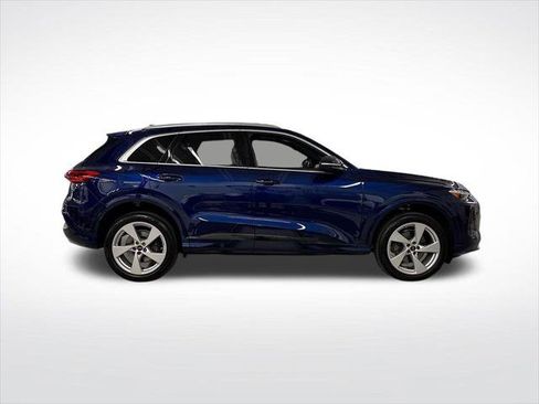 Certified 2025 Audi Q5 Premium w/ Premium Plus AWD/4WD image 6