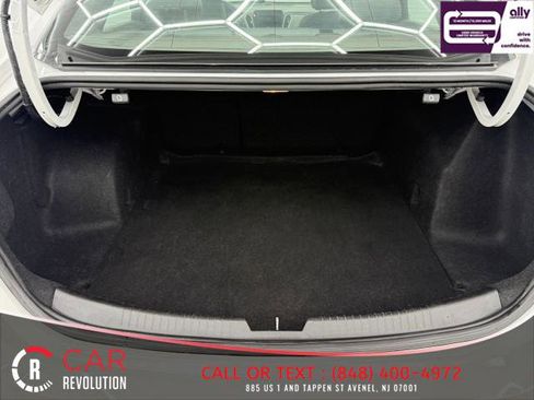 Used 2024 Chevrolet Malibu LT image 7