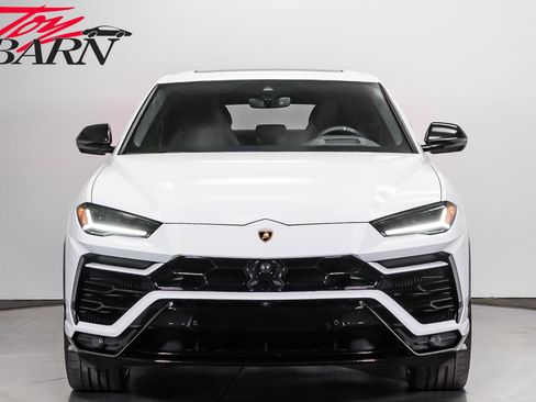 Used 2022 Lamborghini Urus AWD/4WD image 8