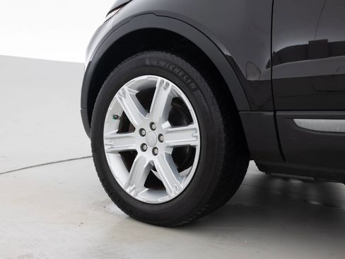 Used 2015 Land Rover Range Rover Evoque Pure Plus AWD/4WD image 17