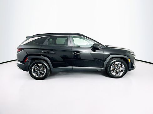 Used 2025 Hyundai Tucson SEL FWD image 10