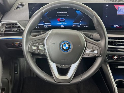Used 2023 BMW i4 eDrive35 w/ Premium Package RWD image 18