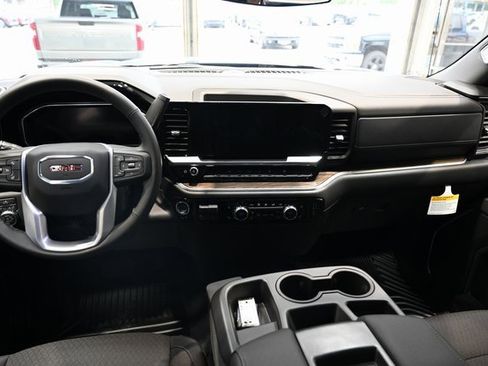 New 2026 GMC Sierra 1500 Elevation image 13