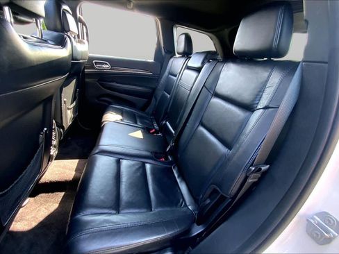 Used 2018 Jeep Grand Cherokee Limited AWD/4WD image 21